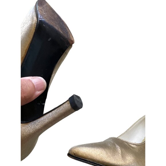 Stuart Weizman women’s gold shimmering shoes heels 3.5 in high size 7.5AA SKU 29 - Picture 12 of 13